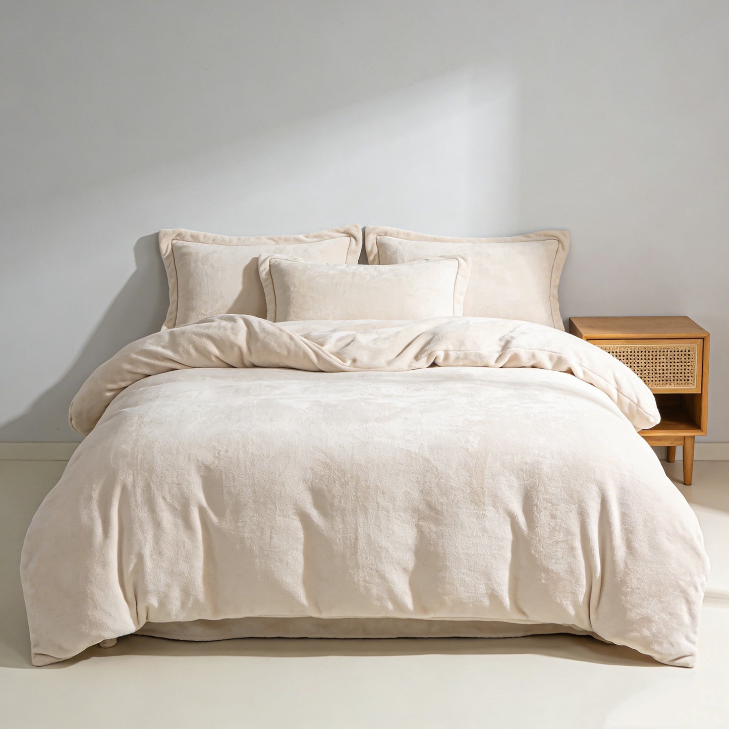 Warm Apricot Velvet Bedding Set